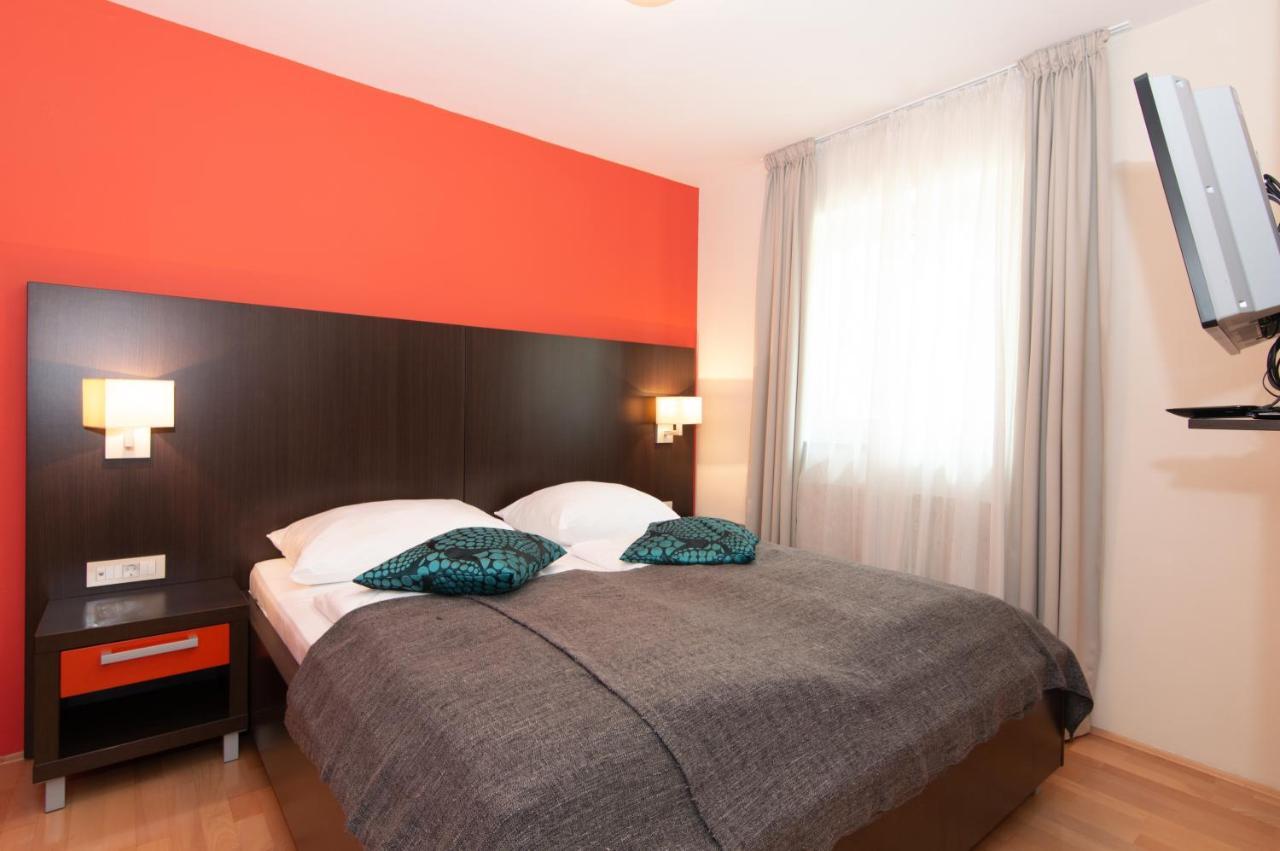 Residence Marina Garbin Apartment Portorož Exteriör bild